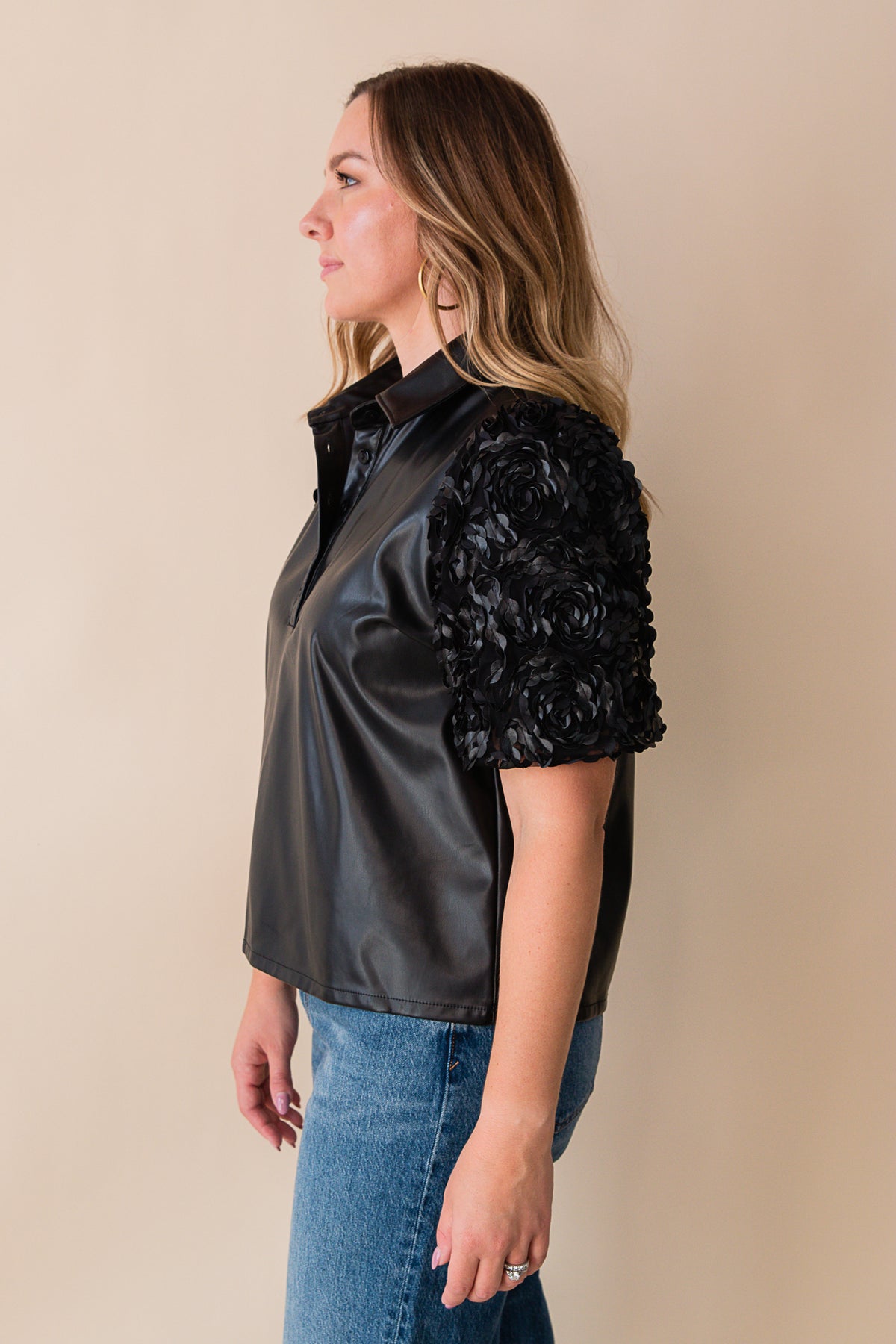 Novie Collar Top