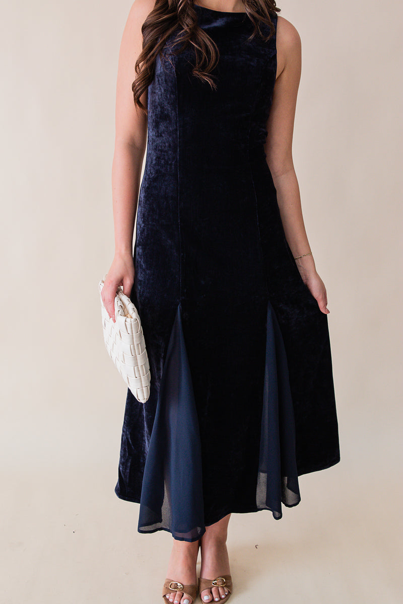 Velvet Avenue Maxi Dress