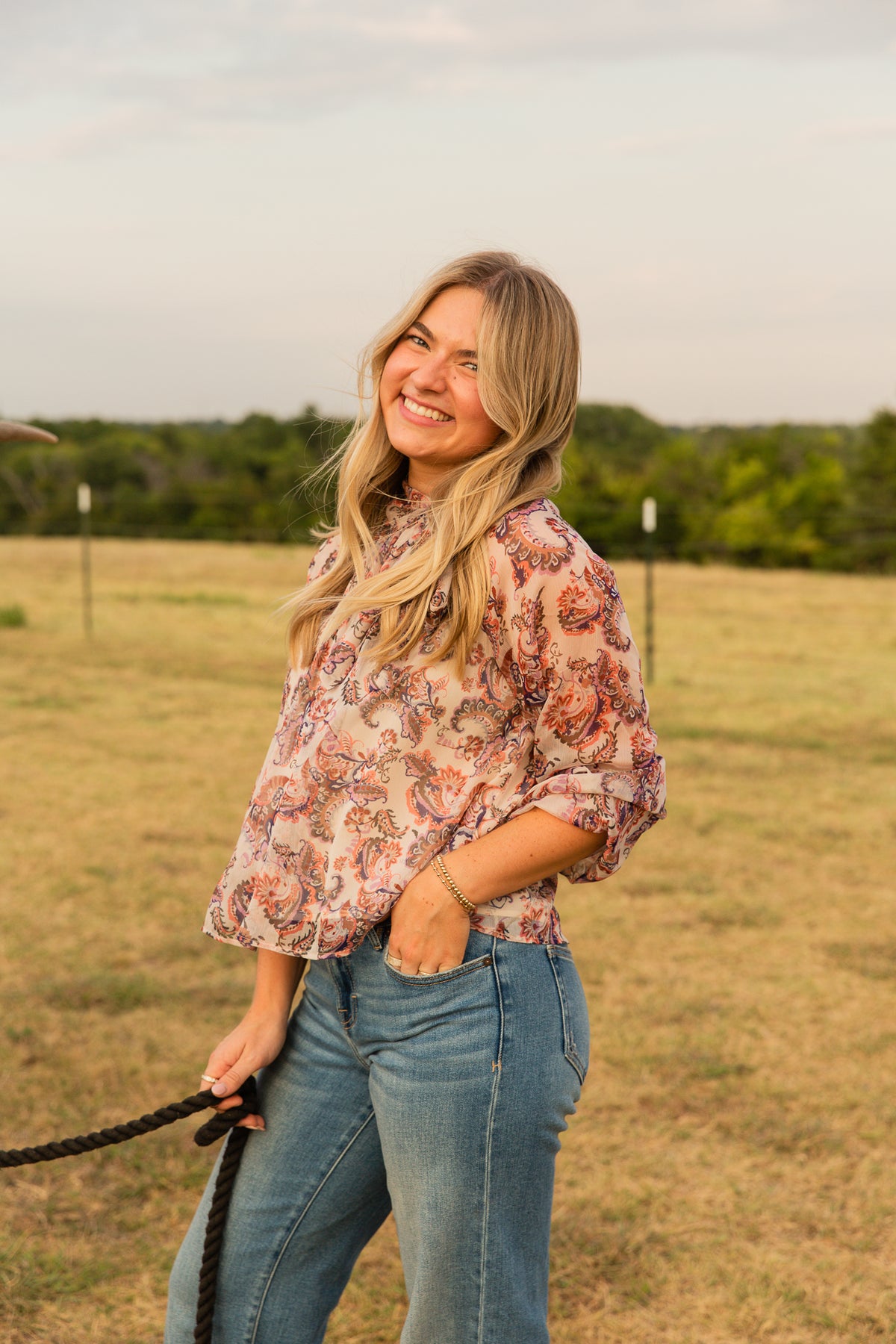 En Province Neck Tie Blouse