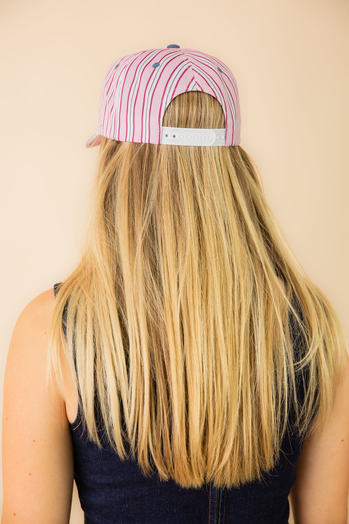 Who's Winning Canvas Cap