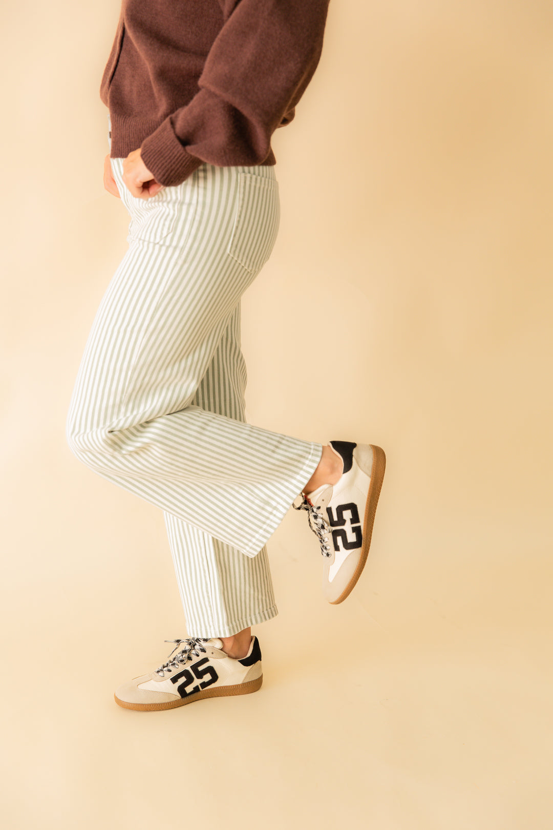 Ayla Wide Leg Cropped Jeans