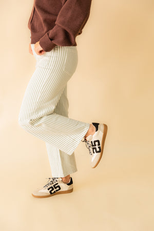 Ayla Wide Leg Cropped Jeans