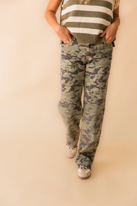 Katie Low Rise Relaxed Straight Leg