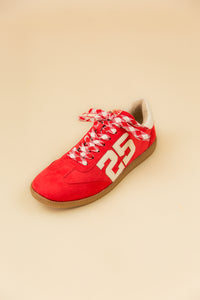 Retro 25 Sneaker