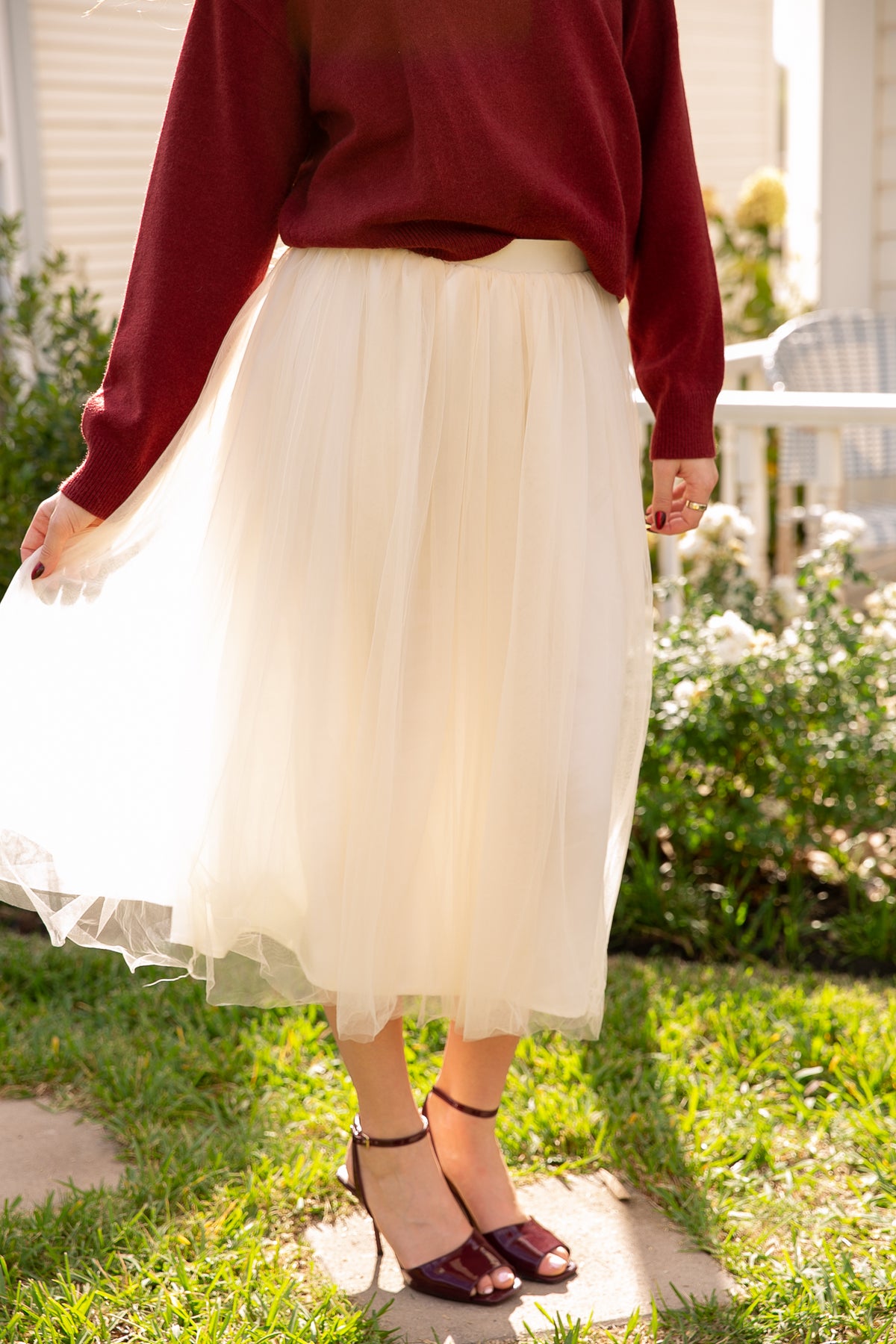 Invitation Tulle Midi Skirt