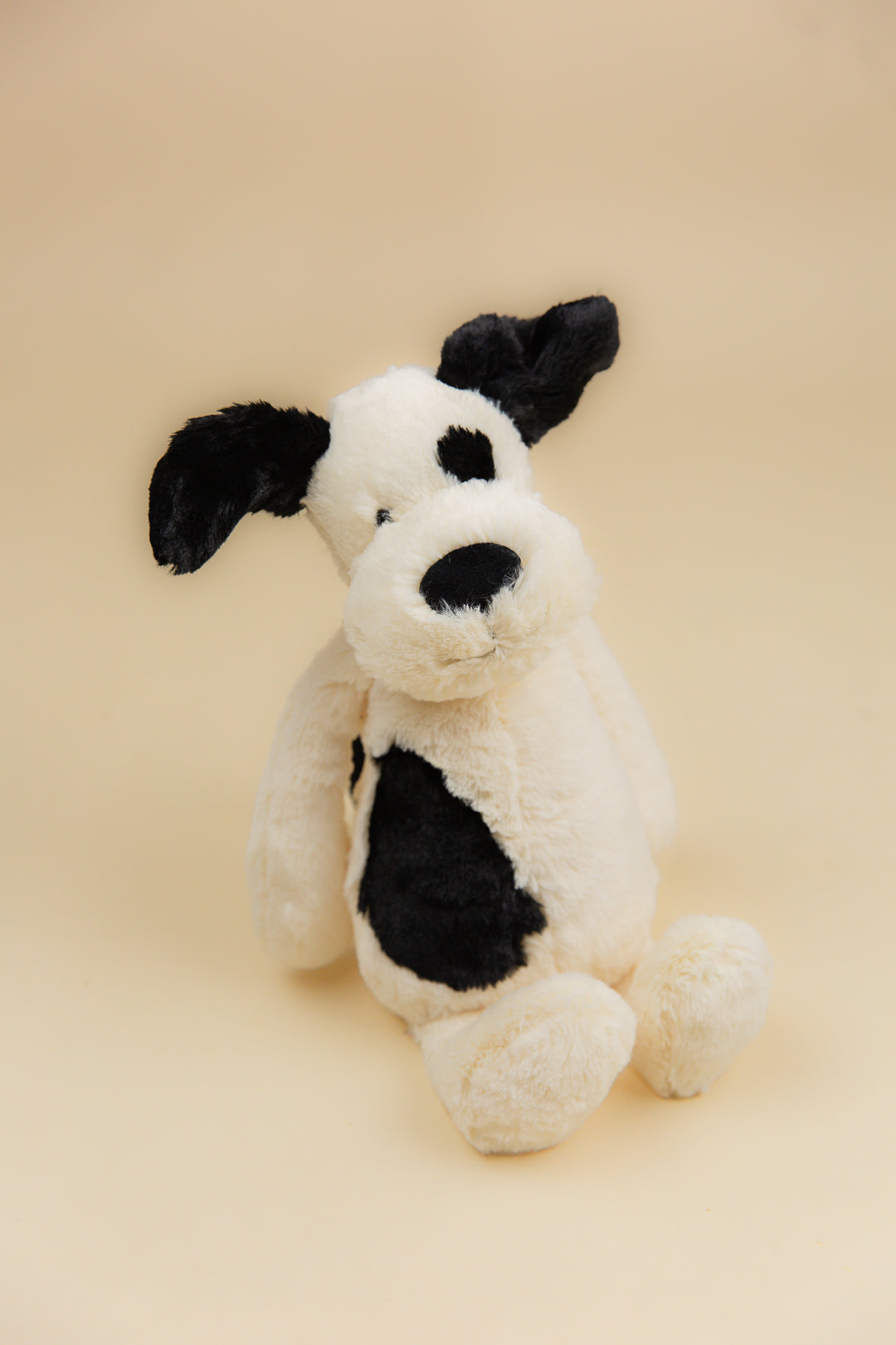 Bashful Rufferty Black & Cream Puppy