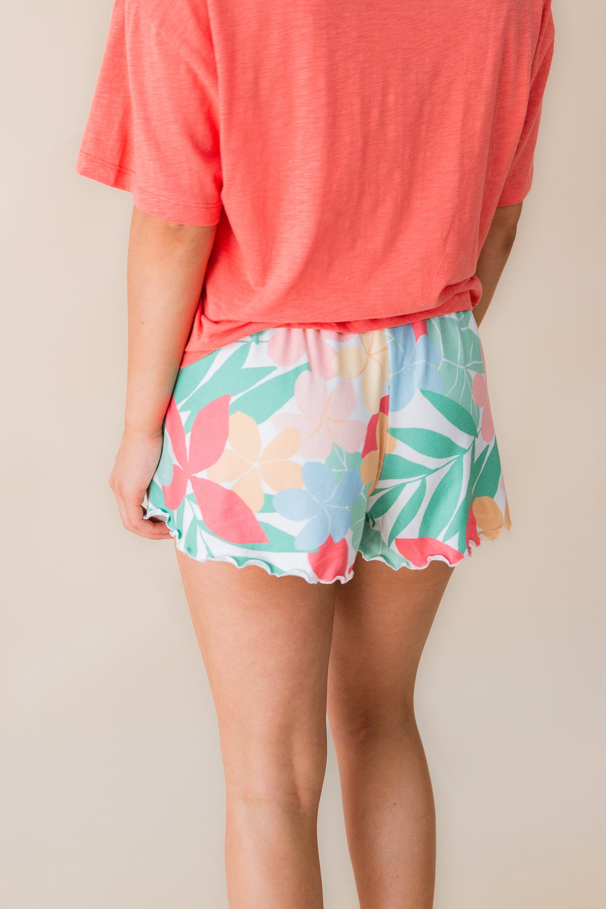 Short The Coastal Club