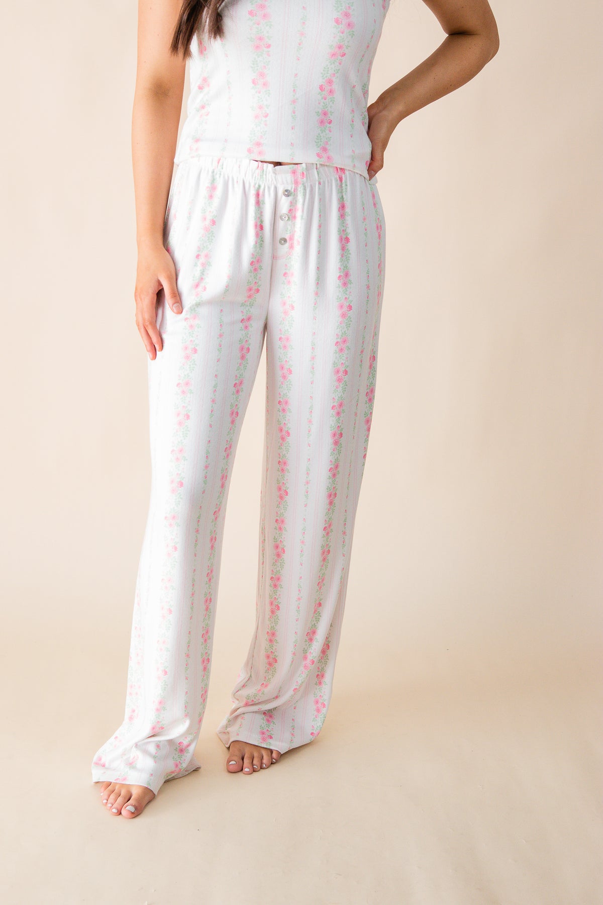 Pant Roses Are Pink