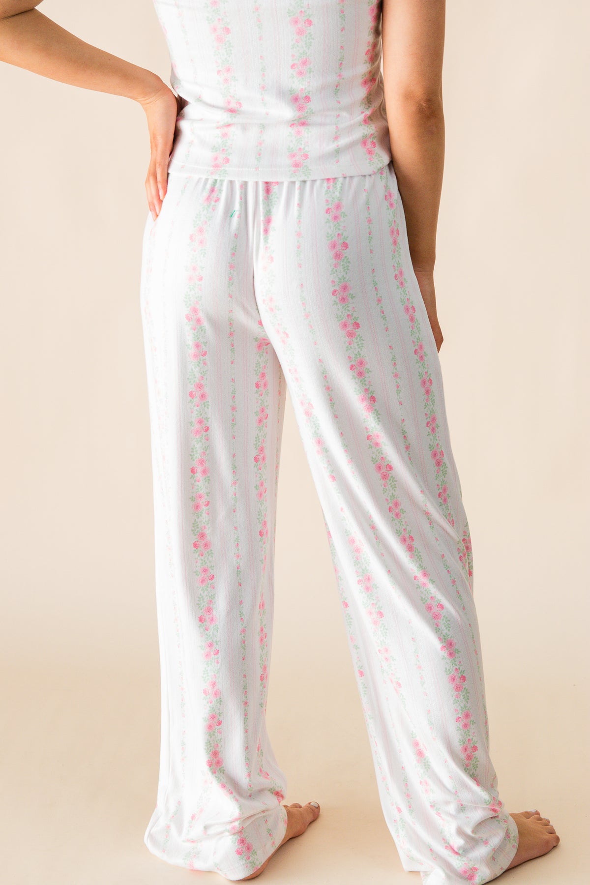 Pant Roses Are Pink