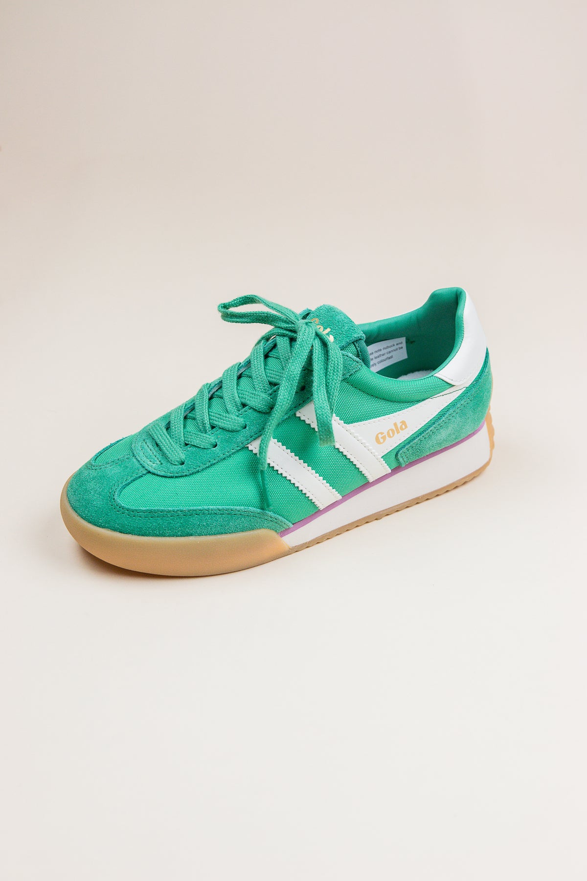 Pacer Sneakers
