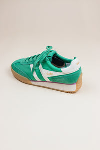 Pacer Sneakers
