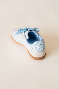 Stevie Sneakers