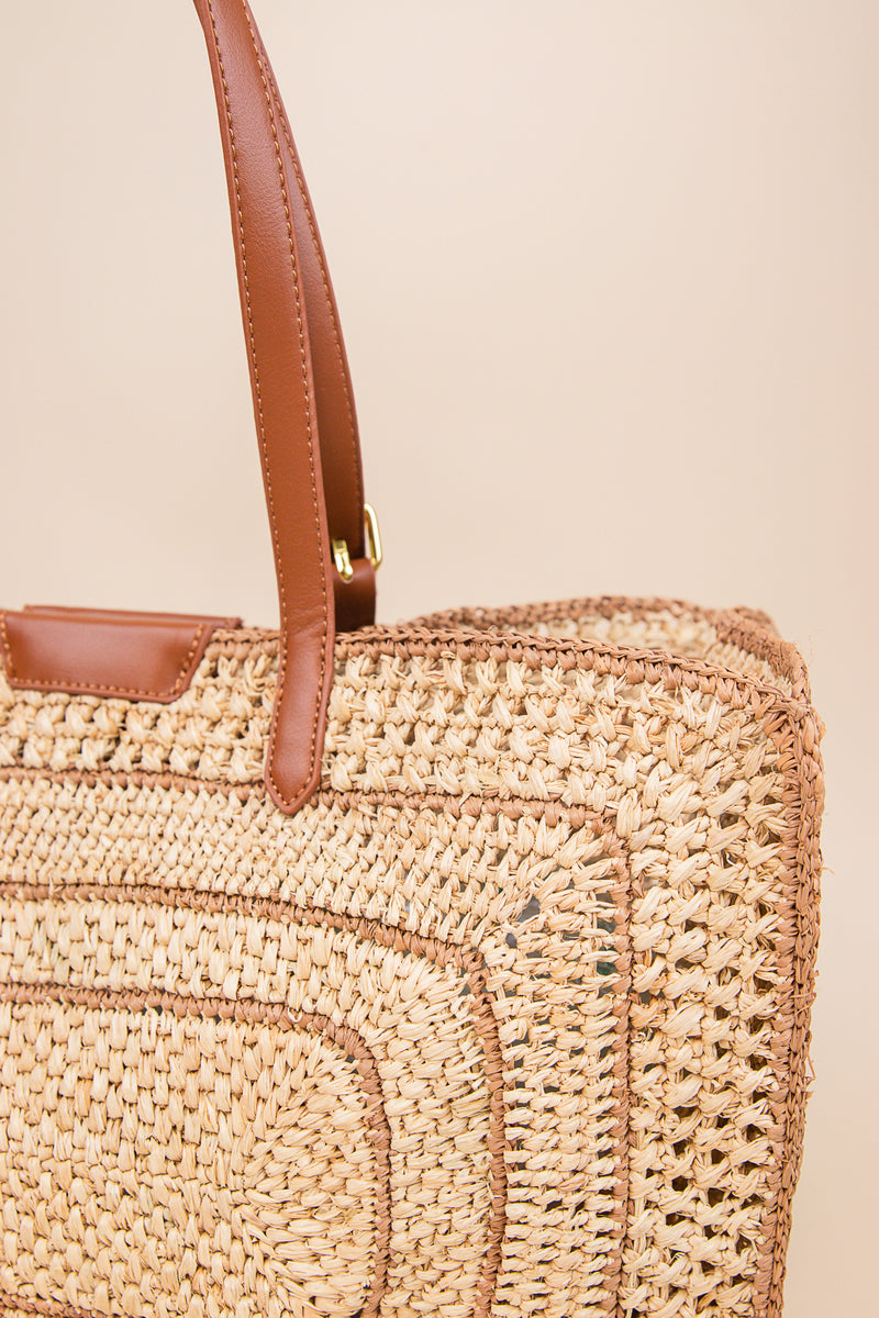 Demi Tote