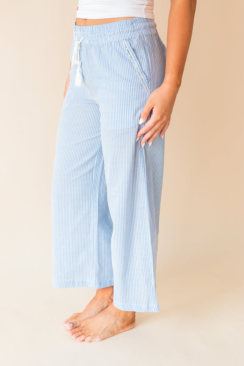 Dainty Daisy Crop Pant