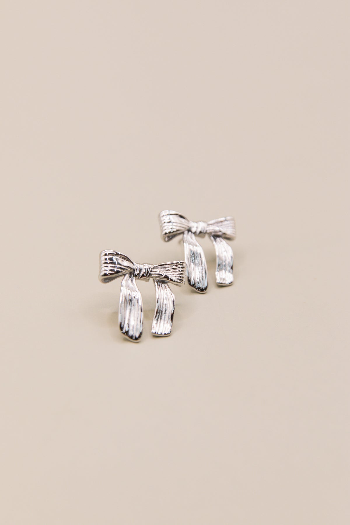 Eloisa Bow Studs