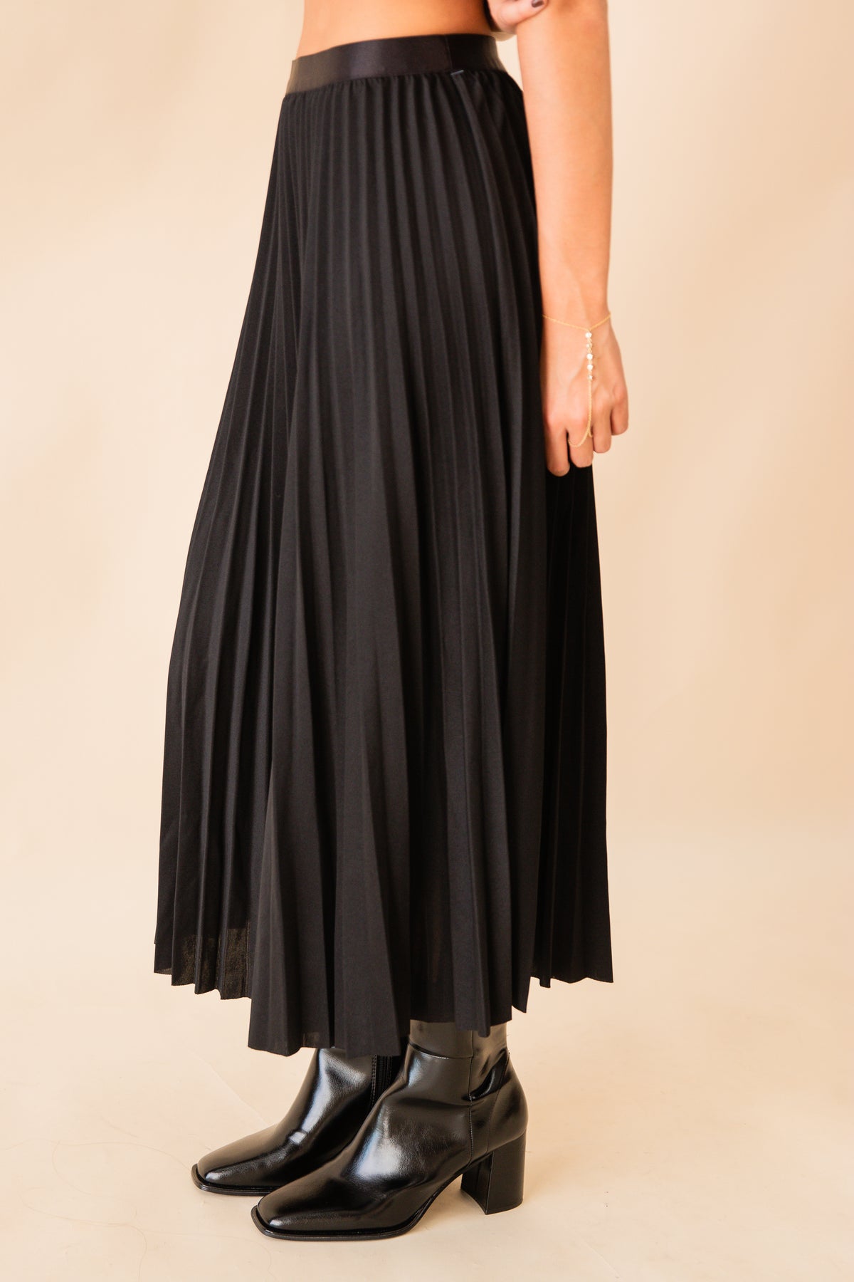 Full of Charm Pleated Midi Skirt