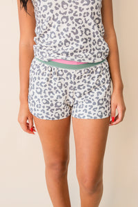 Life in Leopard Short