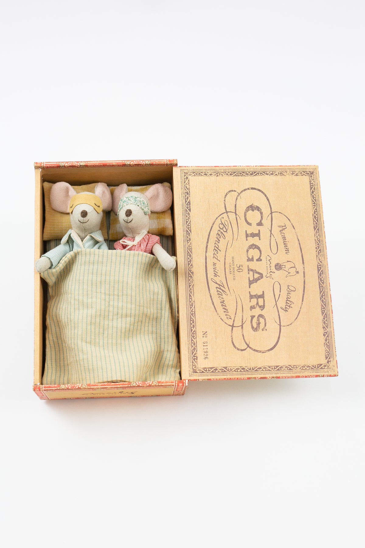 Mum and Dad Mice in Cigarbox