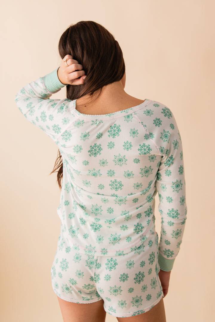 Snowflake Wishes Long Sleeve