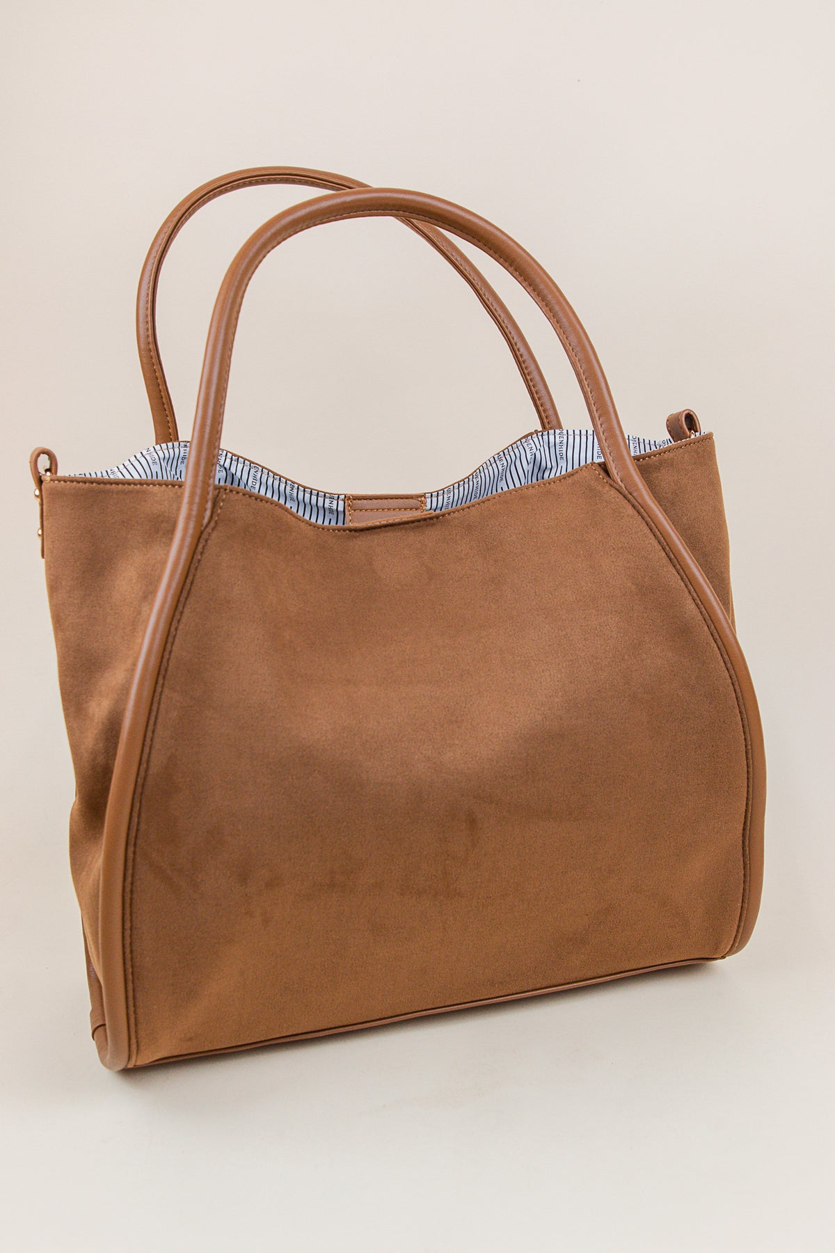 Sutton Shoulder Bag
