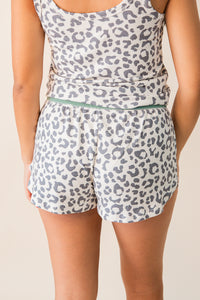 Life in Leopard Short