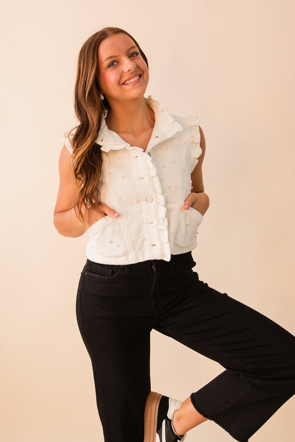 Dreamy Pearl Ruffle Vest
