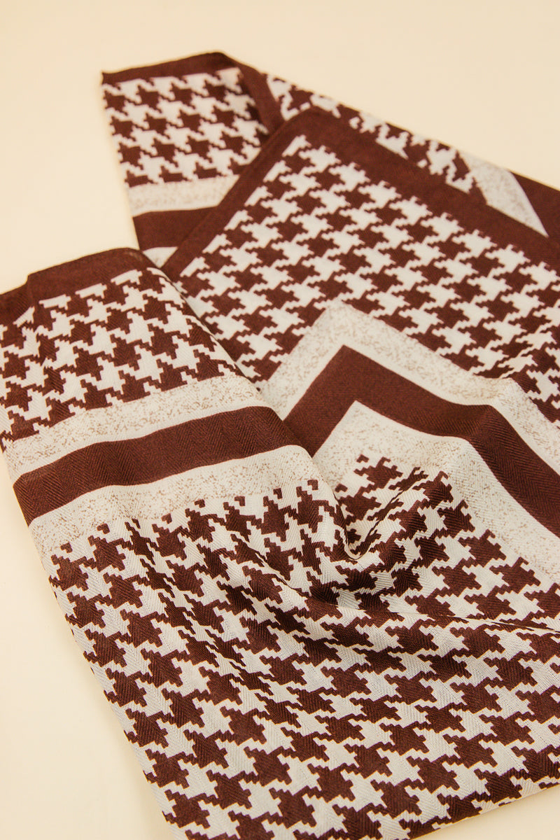 Scarvii Classic Houndstooth Square Scarf