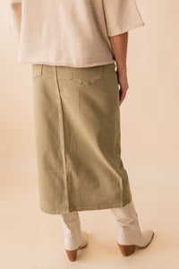 Amy Midi w/ Front Slit Skirt