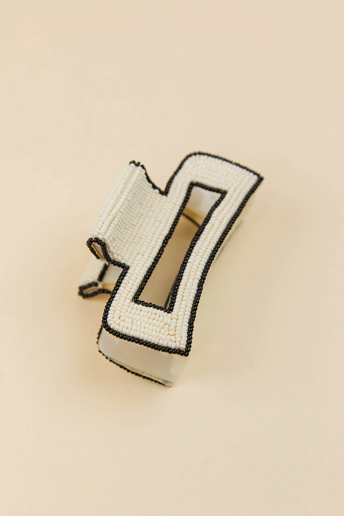 Lola Solid Color Claw Clip, Ivory