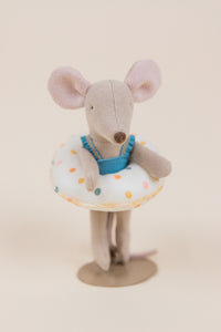 Beach Mouse with Float, Little Sister