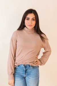 Pella LS Turtleneck Pullover