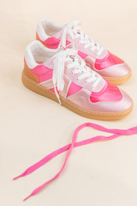 Vesta Sneaker