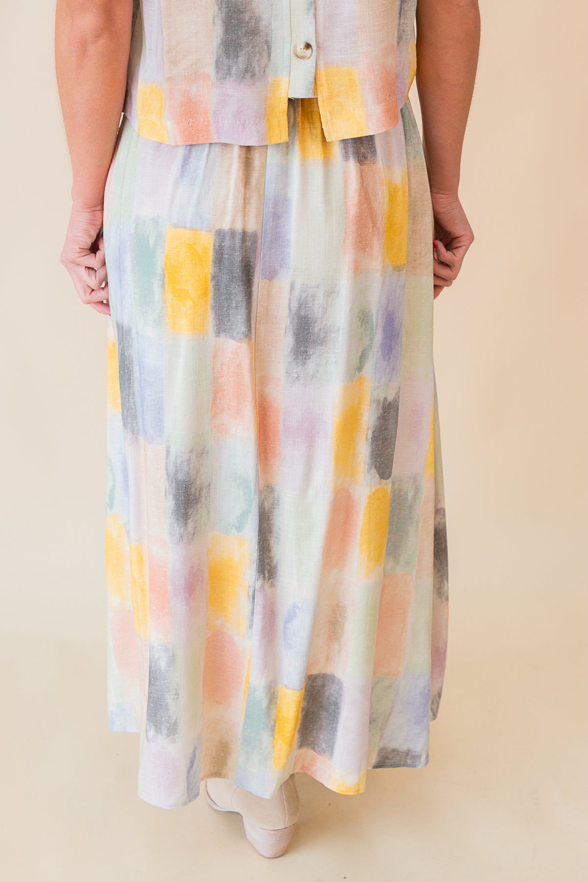 Petrichor Gathered Elastic Midi Skirt