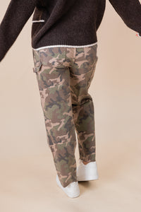 Sundaze Carpenter HR Straight Crop