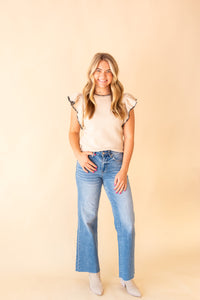 High Rise Wide Leg Jeans w Raw Hem