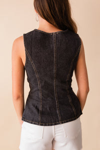 Emmi Vest