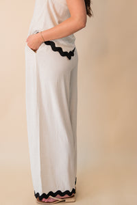 Sugarloaf Wavy Trim Pants