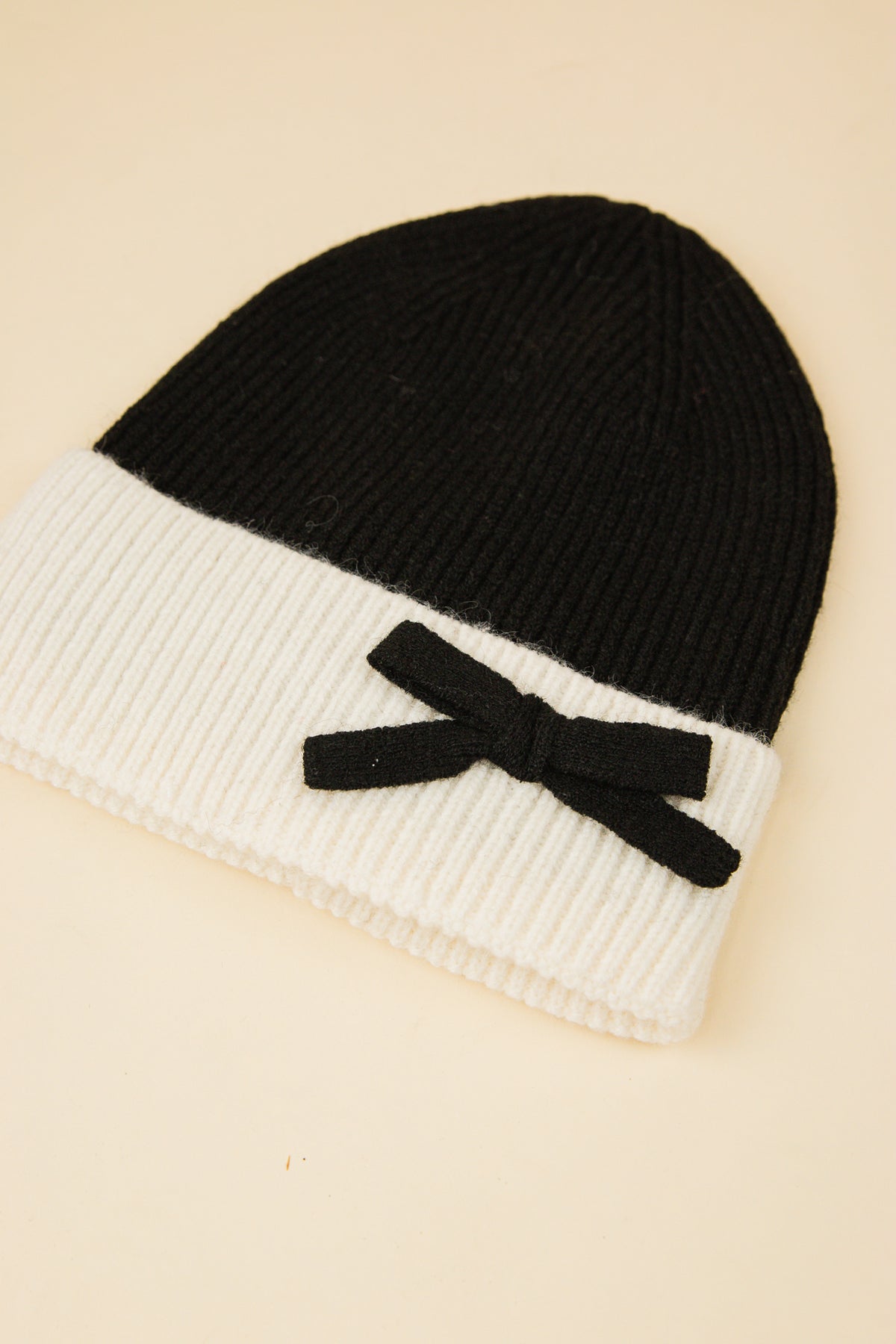 Mia Beanie Black