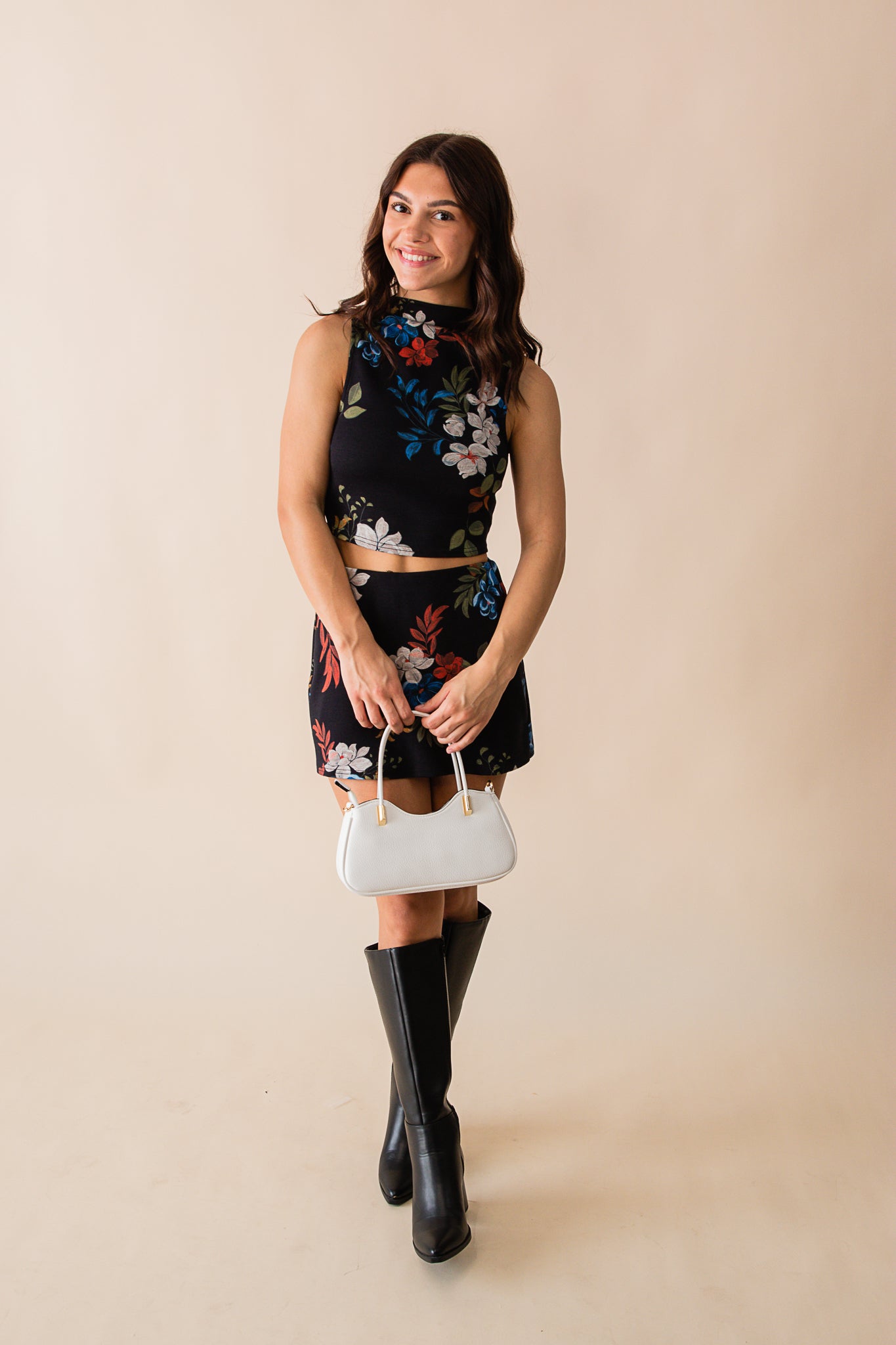 マメ クロゴウチCarnation Willow Sleeveless Tops TANKS