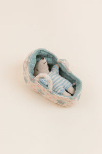 Baby Mouse in Carry Cot