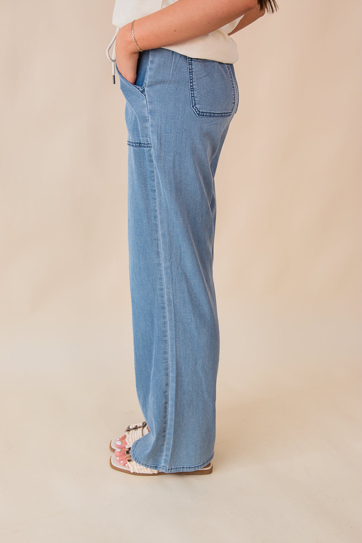 Bluffton Wide Leg Jean