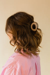 Ellipse Ring Hair Claw Clip