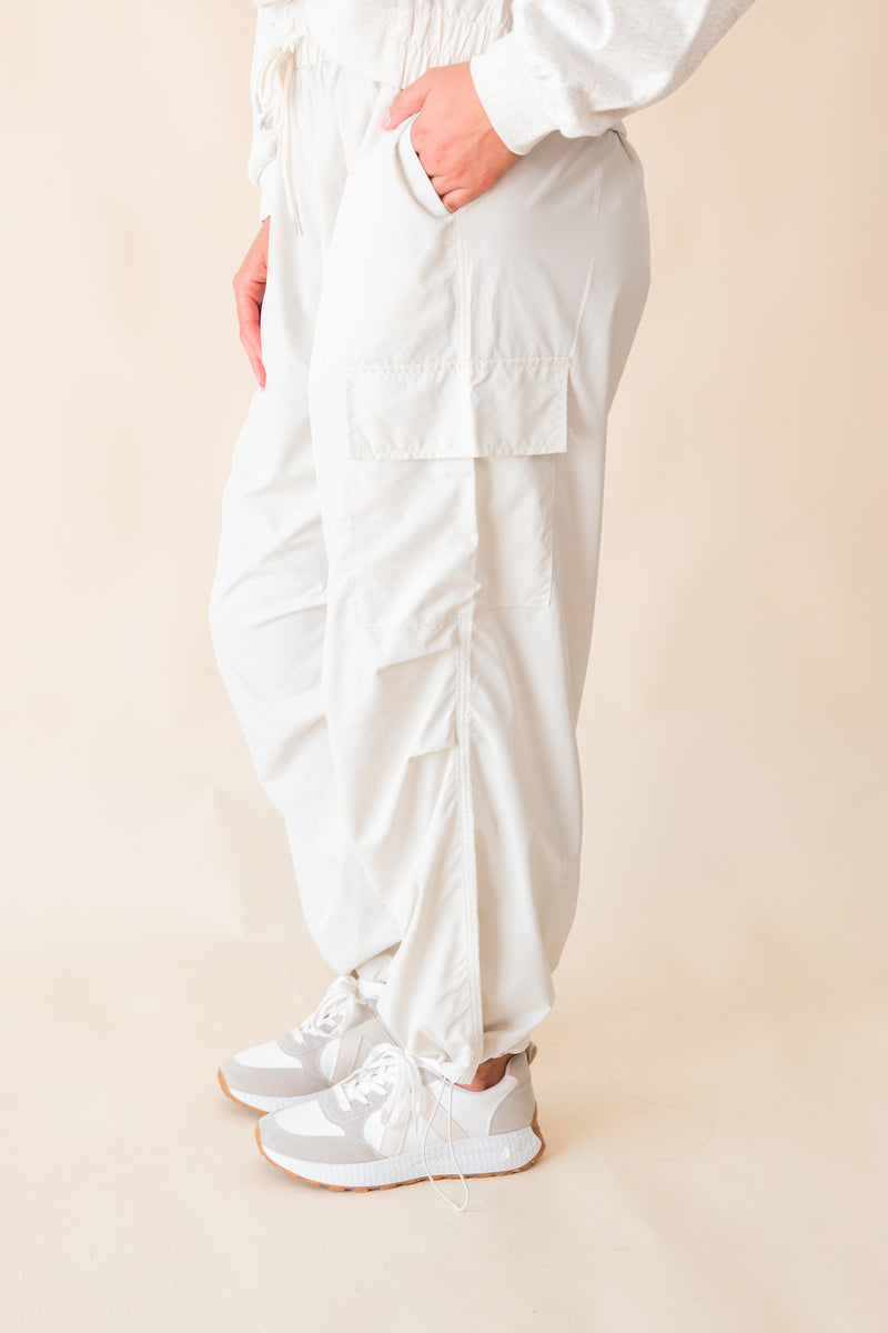 Vita Elastic Waist Cargo Pants