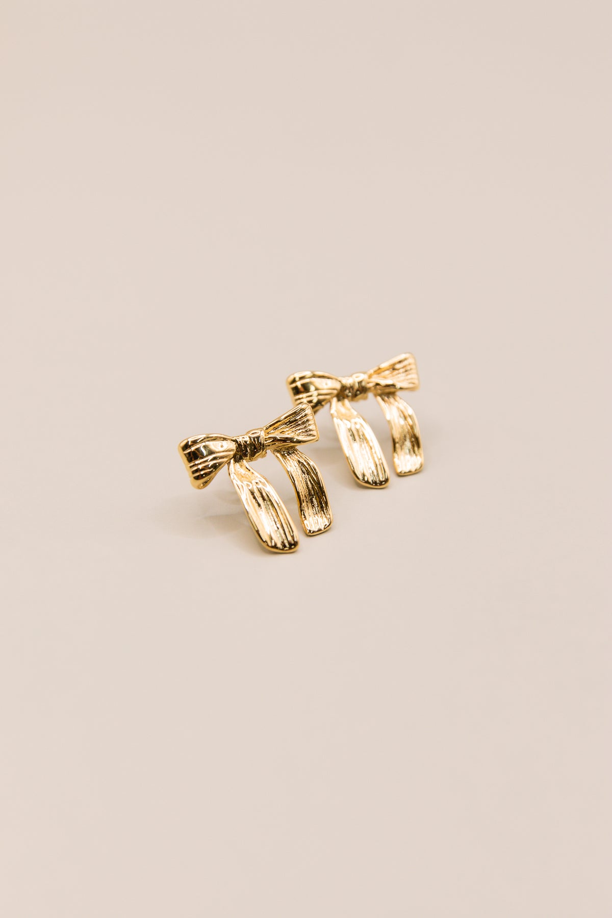 Eloisa Bow Studs