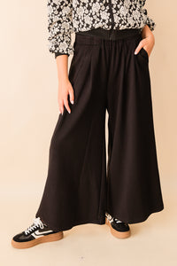 Maddie Sweatpant