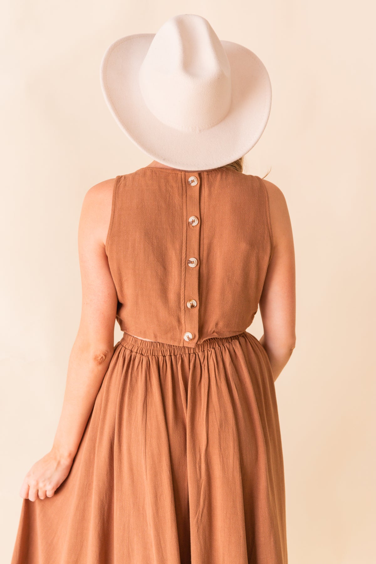 Sugarloaf Buttoned Back Midi Dress