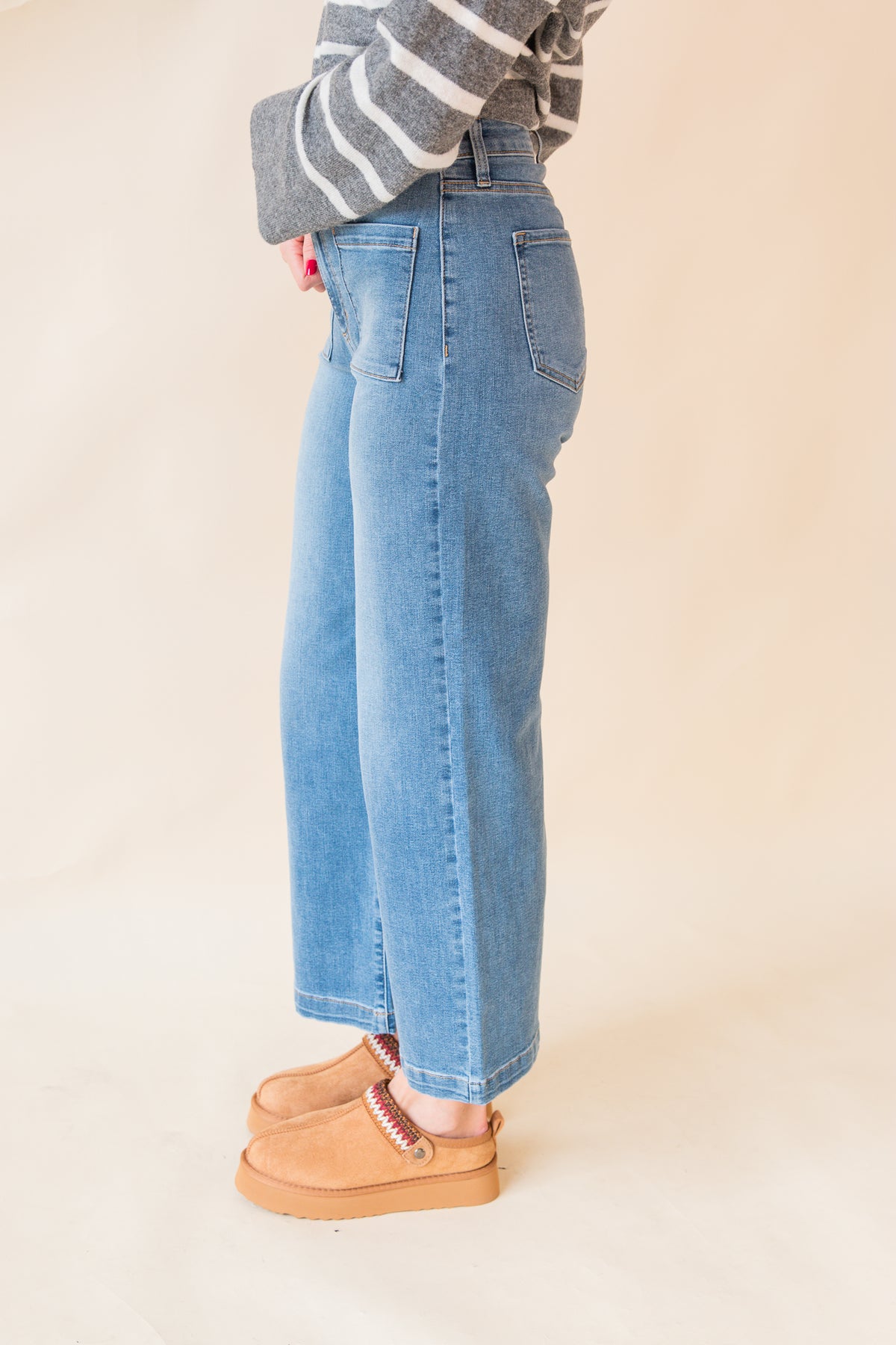 Avril High Rise Crop Wide Leg Jean