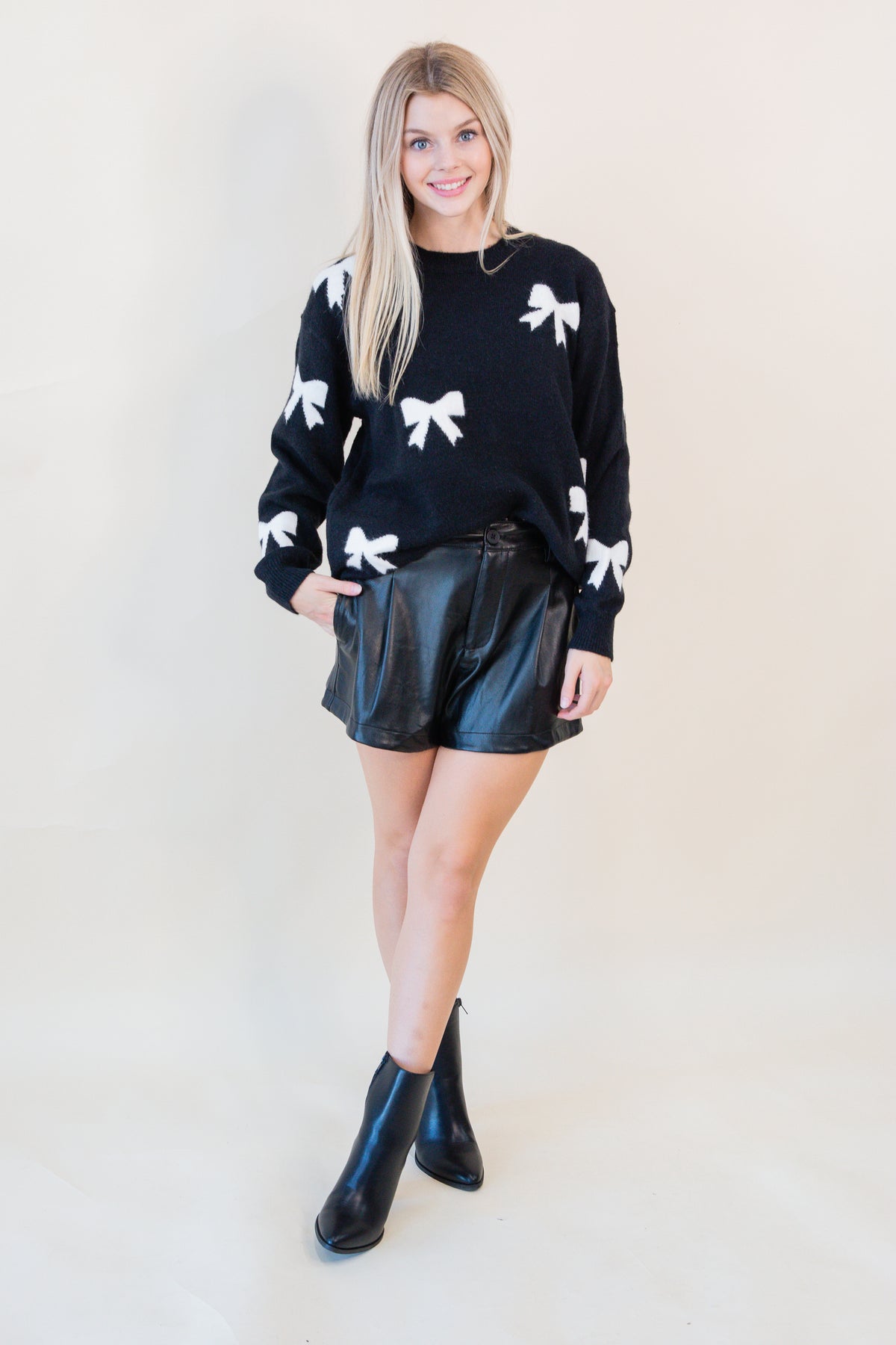 Bow Pattern Sweater Top