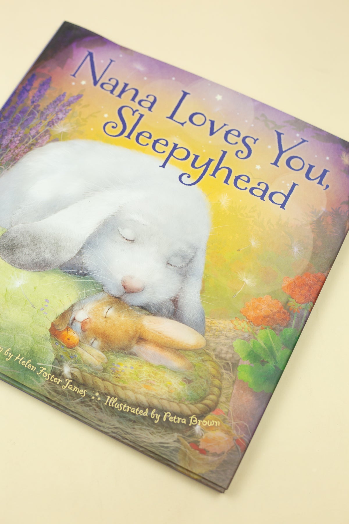 Nana Loves You, Sleepyhead Book
